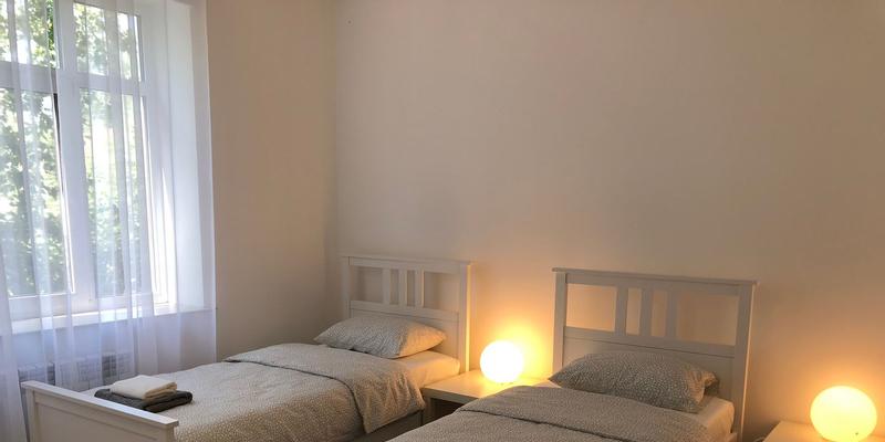 room_3b75abd1-1cf6-4d8c-a8ef-e2edc0bd4e4f