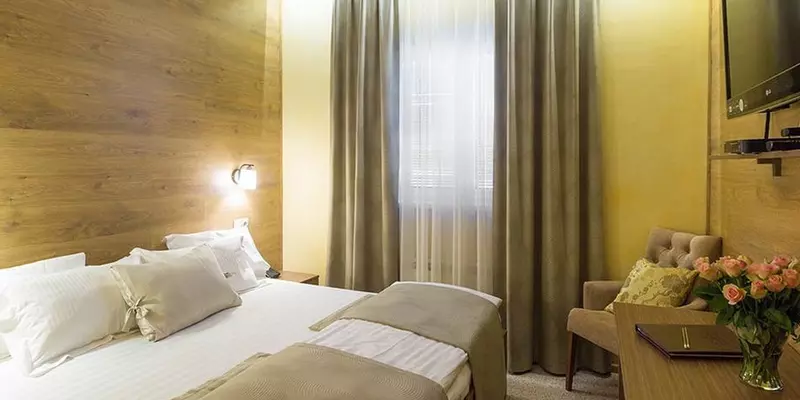 room_037cf1f6-e394-4f90-ba11-00cfb6148c60.jpg