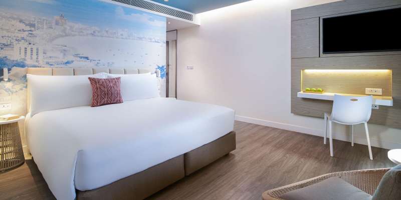 room_c38c626a-82f8-45f1-89a4-05129f16819f