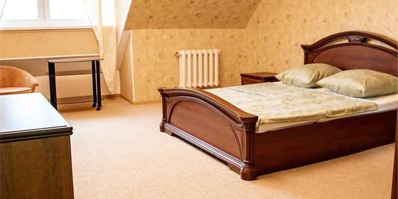 room_bcbc5de8-dbd6-44c2-b48b-e76e5f3781ab.jpg