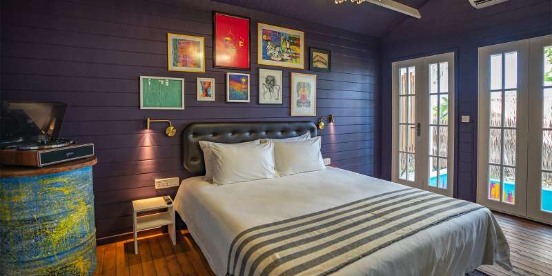 room_564bcf57-acda-4884-bef9-6930723c14fb