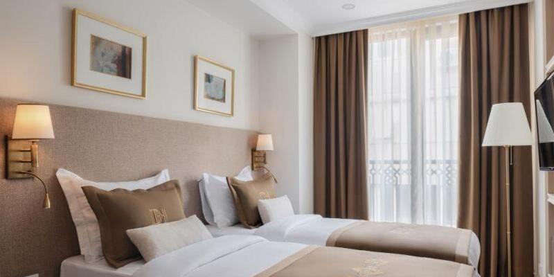 room_ea107a79-26ea-42c6-b3b7-337302b56edc.jpg