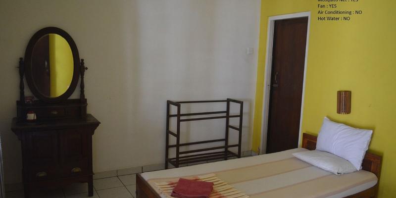 room_048d28bb-6c6f-49a7-aa44-fa220bf3f144.jpg