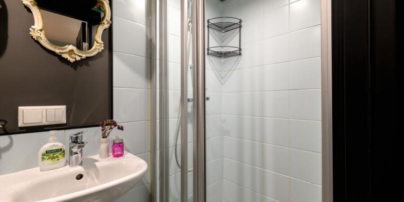 room_56e503b5-5216-4e9b-b966-3257f2dcd259.jpg
