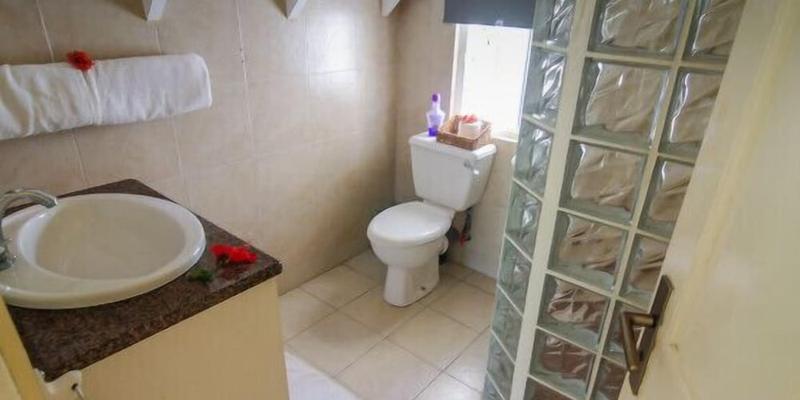 room_7ce4a42a-01d7-43c8-bd75-5cae833538ed.jpg