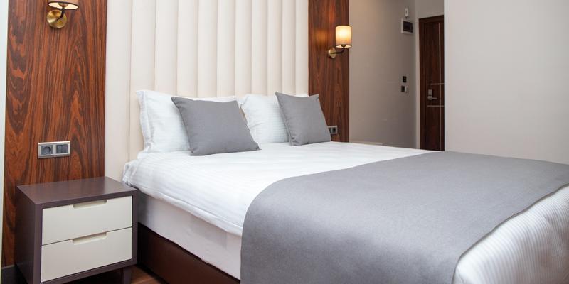 room_4743a455-d4c8-4a9b-b8fb-95a1ddc8ae16