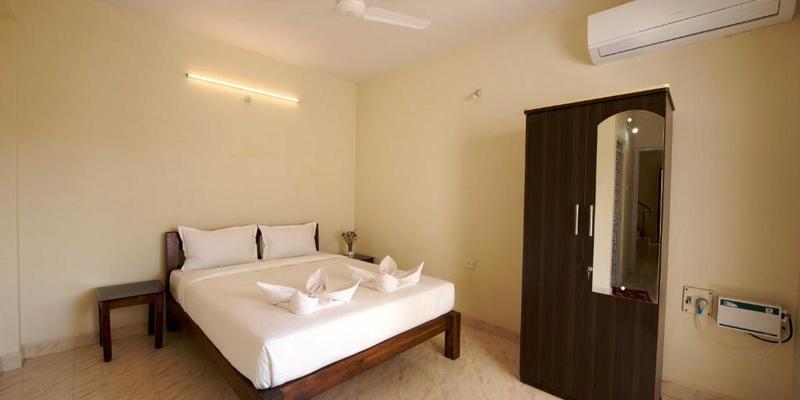 room_caa853cc-8be2-4910-9cd9-dba25ec4f492.jpg