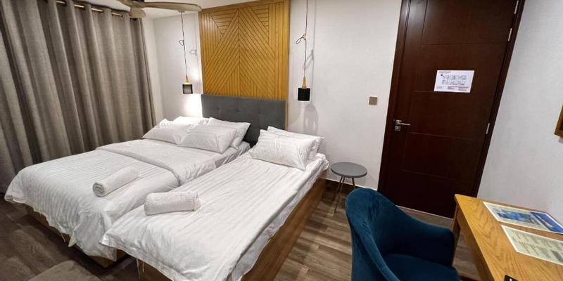 room_8de38e4d-1f10-48ea-92d2-bf047e0c0f1c.jpg