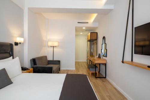 room_5da8e9d5-8e82-4ad0-ab6a-ee8b5e269581.jpg