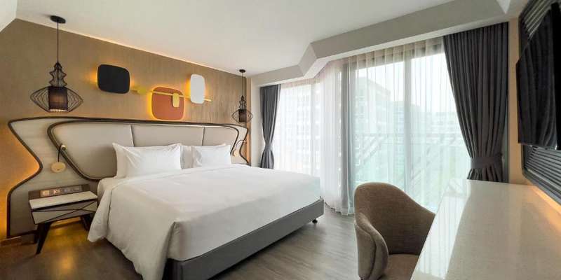 room_05af8982-2936-45d3-8ee3-cc70a941a56b