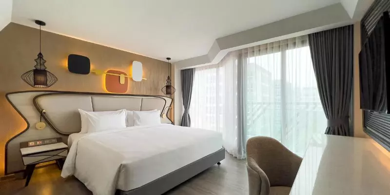 room_05af8982-2936-45d3-8ee3-cc70a941a56b