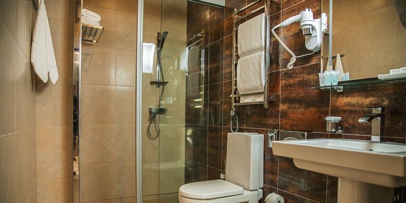 room_01519acd-b630-4e1e-ada5-cfbf7df4e735.jpg