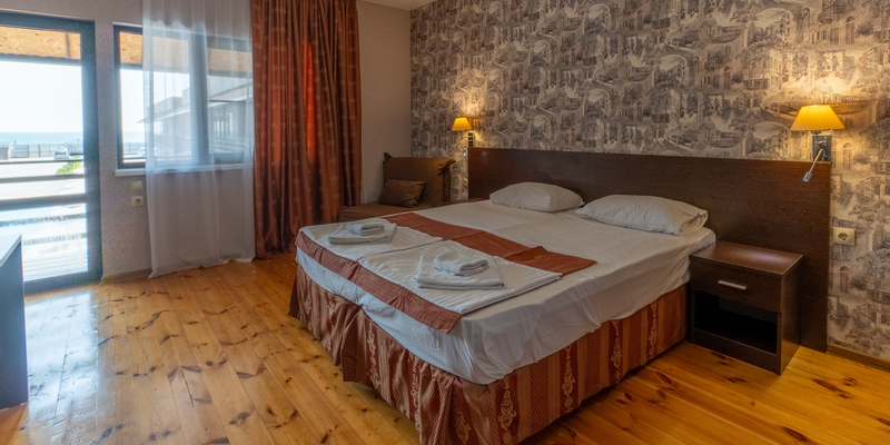 room_343d8b18-5109-41ad-beb7-1ffd0a957670