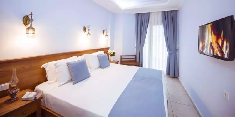 room_6908e716-fe26-42d1-9c9f-56ec4e181c23