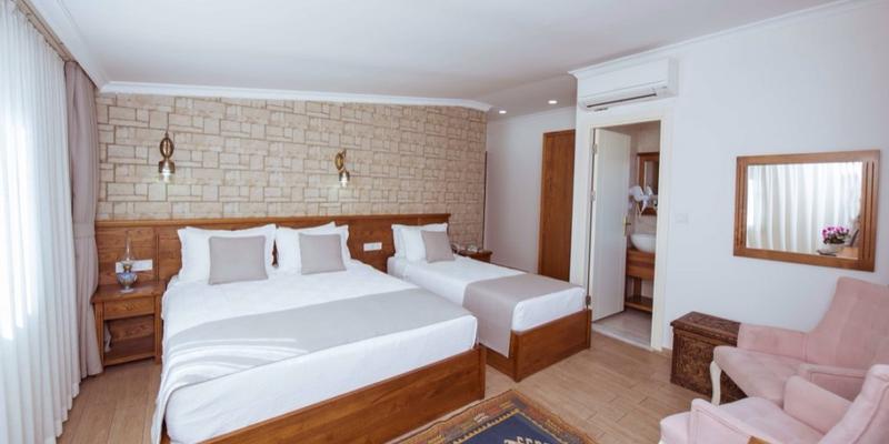 room_ada20241-9e45-4389-88c2-8107854638f5