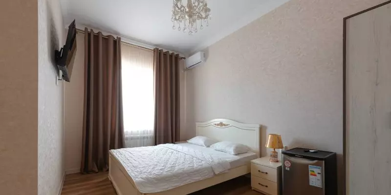 room_7b1ca905-f48b-49c3-b868-acfa09d9b1a7.jpg