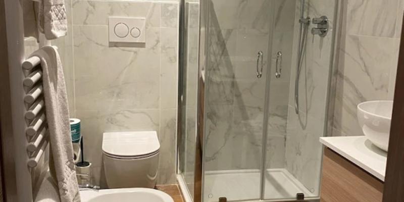 room_8efca698-7cfd-47b6-b9ac-02be3daae5a8.jpg