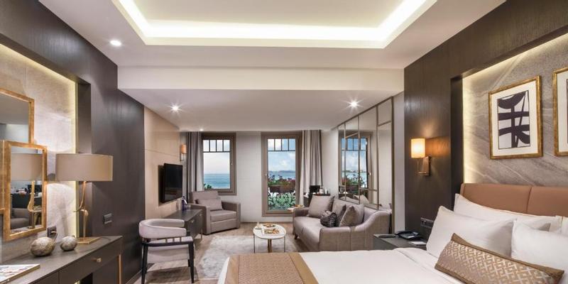 room_0effaae2-7446-4d9d-a8c6-3d09e4d2aab0