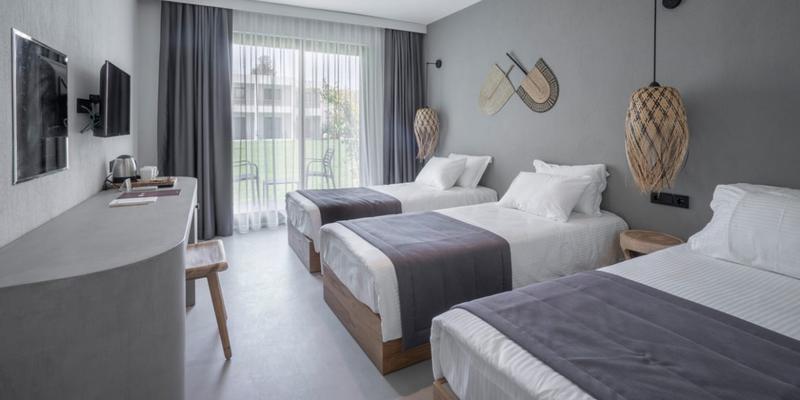 room_3d40c68c-e2f2-4610-a70b-4a67c0ed91e8