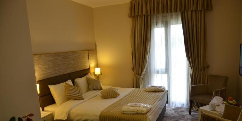 room_e2720934-c39a-4b1d-a5a2-7c47786acac4.jpg