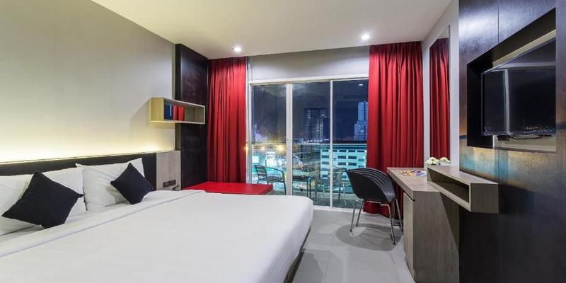 room_e3efc0ce-2fbf-474c-b083-dd9892ee5b3b