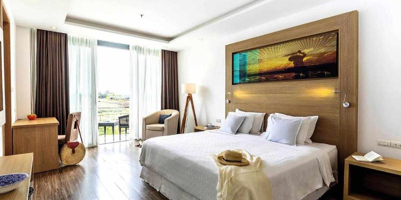 room_8885f466-dfc9-4888-b4f2-7dda80a3edb2
