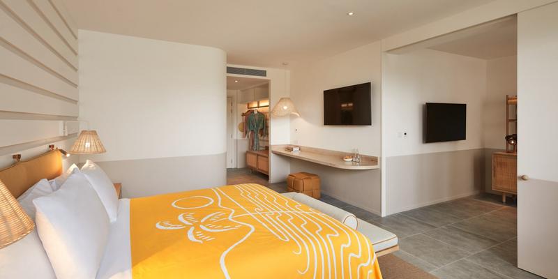 room_6d7f30ef-2594-488f-a633-2bf8ffee5aea