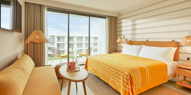 room_904c4644-5428-4e92-9cd2-e84c56bd8aee