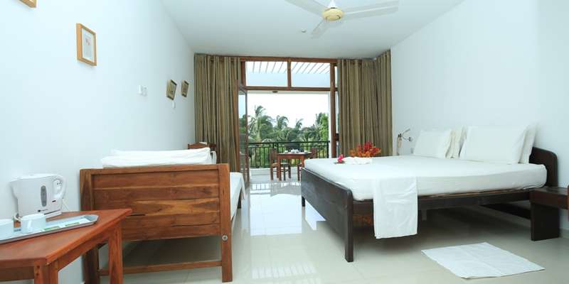 room_bdeb7166-be4d-4c87-807c-3cefab59f71c