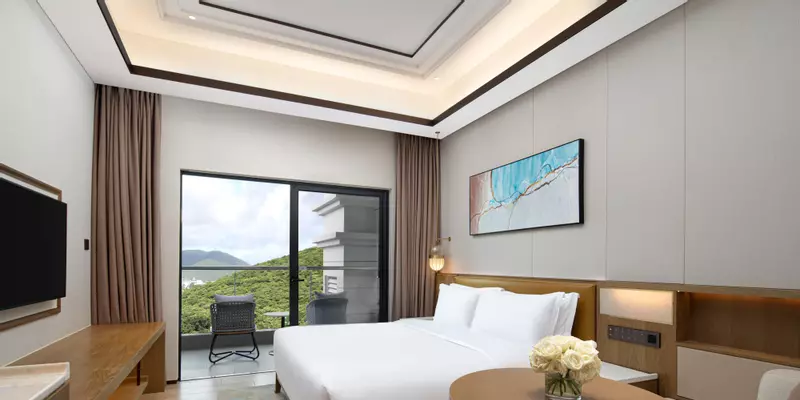 room_8f13f25e-9d64-417b-a1a4-c5360901fdc8