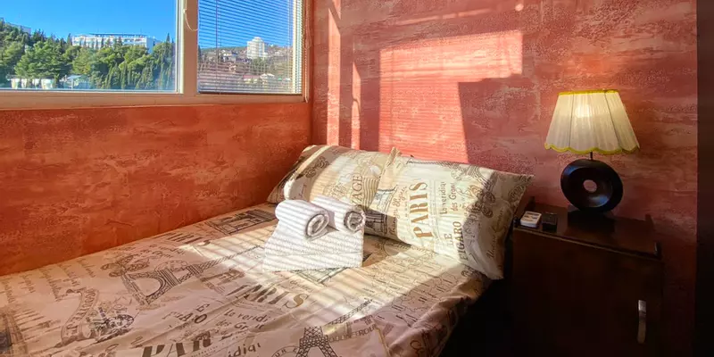 room_38c6705c-00c2-4c73-bde6-aafb34bbd5d8.jpg