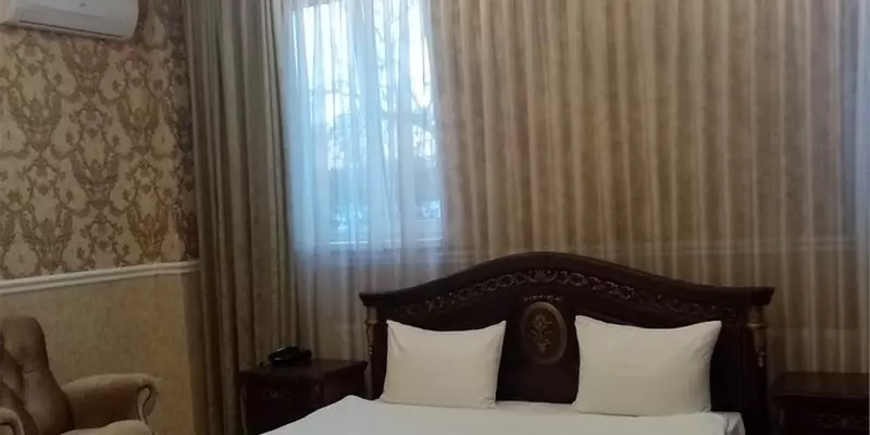 room_fd660eeb-129d-4c0d-9548-84d98e765fa7.jpg