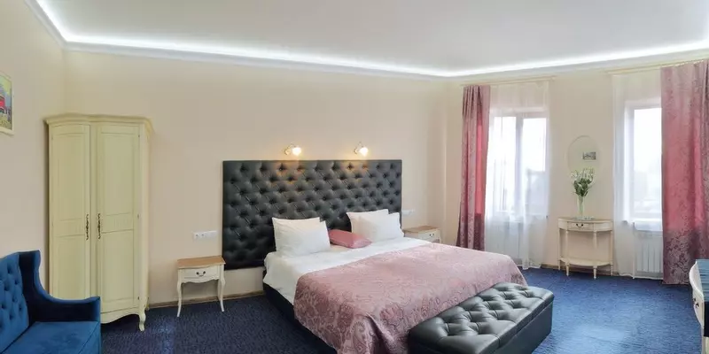room_8da8b192-fb0a-4b2a-85f3-b153f965fc6a.jpg