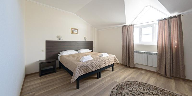room_e7630037-ab15-4d73-9409-21ae190d2f65.jpg