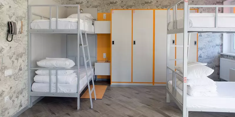 room_1147d2ad-ee66-43b7-8453-e00fa43e4dbc.jpg
