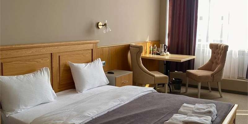 room_d3c121ca-eaa0-46e3-8940-5ee3f5809f2d.jpg