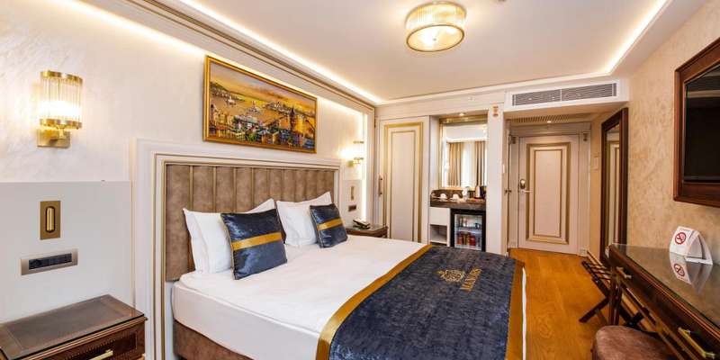 room_80714157-33b6-40fa-a4bd-eb3d5fb11d8a