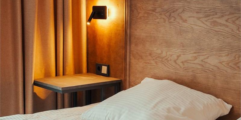 room_aa22c5a6-cd3a-4ec9-b4ec-289ad998bc4f.jpg