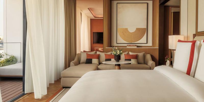 room_731f1a54-278d-42ad-a673-4c7349f29aae