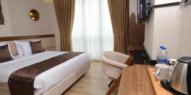 room_5faf86a1-1408-4cdc-81d9-c33e0cdd0e36