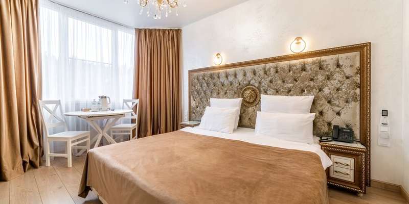 room_d732a02c-61a6-4385-aa56-9a98c2052d20.jpg
