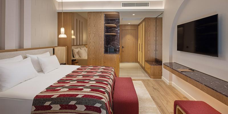 room_a3cbec71-b20a-4b7b-adde-19bc1191fddd