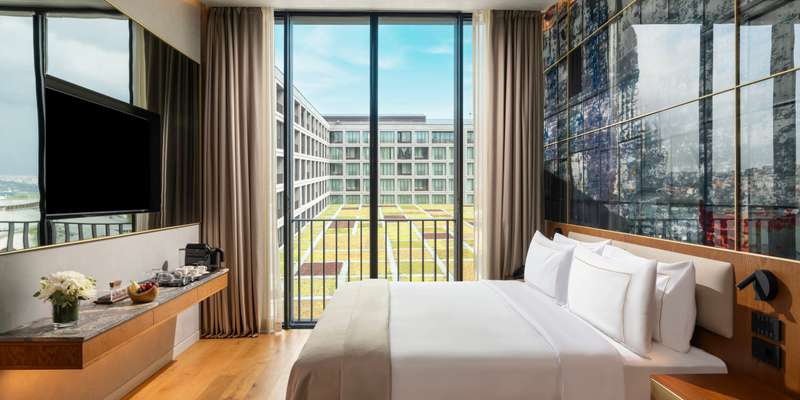 room_49f87b21-e6e4-4bce-8f52-eb79c5cb4c27
