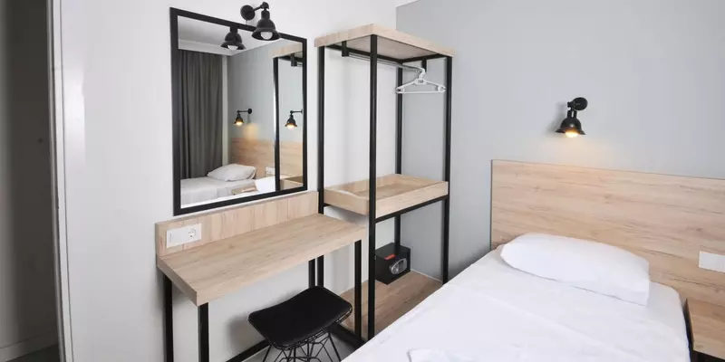 room_a361f5b5-18a3-4a54-9ef0-2fd9d9d582fa.jpg