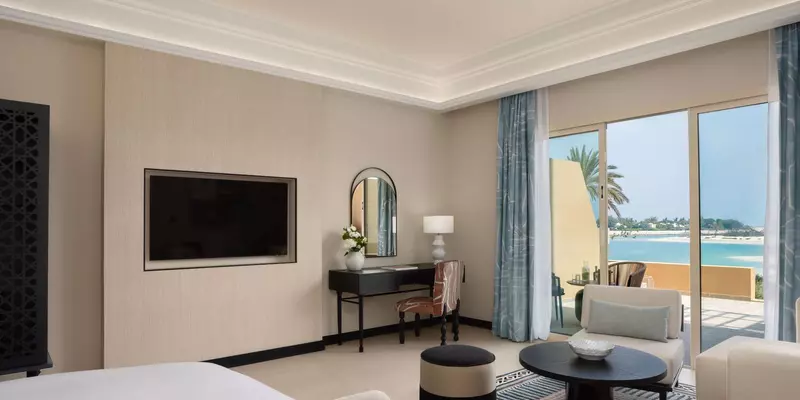 room_1f7d1f96-f5a1-48eb-aff7-a0f621cb4872