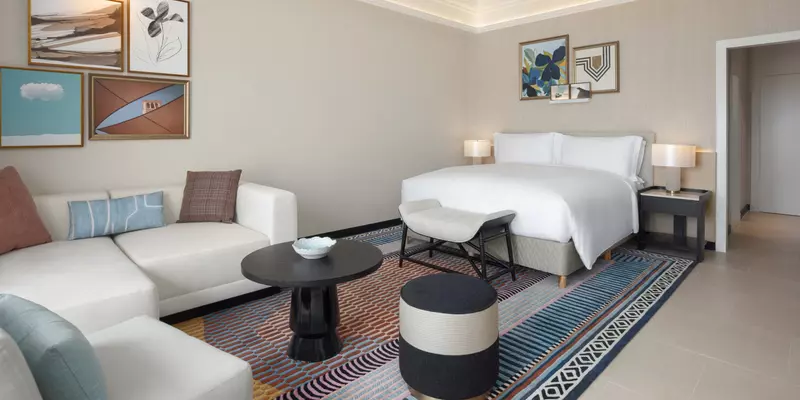 room_457e8542-6824-4df5-9f12-423e793a83f5
