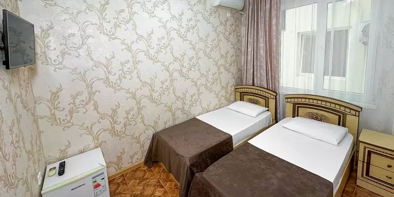room_10c20b16-c1fe-4e00-9449-9c8d32a09319.jpg