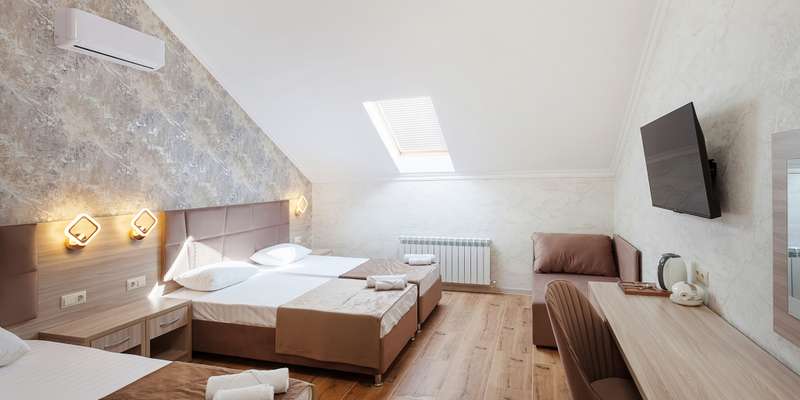 room_70cf5736-e746-4ca7-ab7b-c48b66c91676.jpg