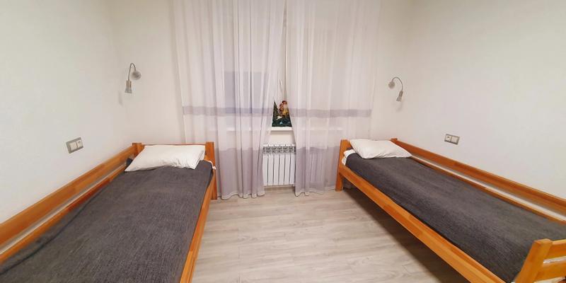 room_c4faeaa5-e2f5-4d8e-9aa5-a91cea5aa61f.jpg
