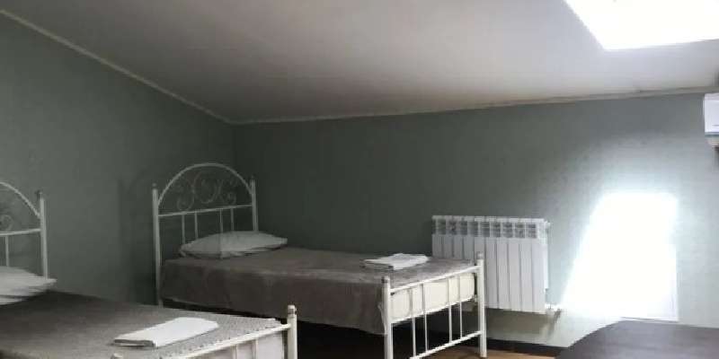 room_e99cd280-2193-42b0-ba85-ecd5a001c8ad.jpg